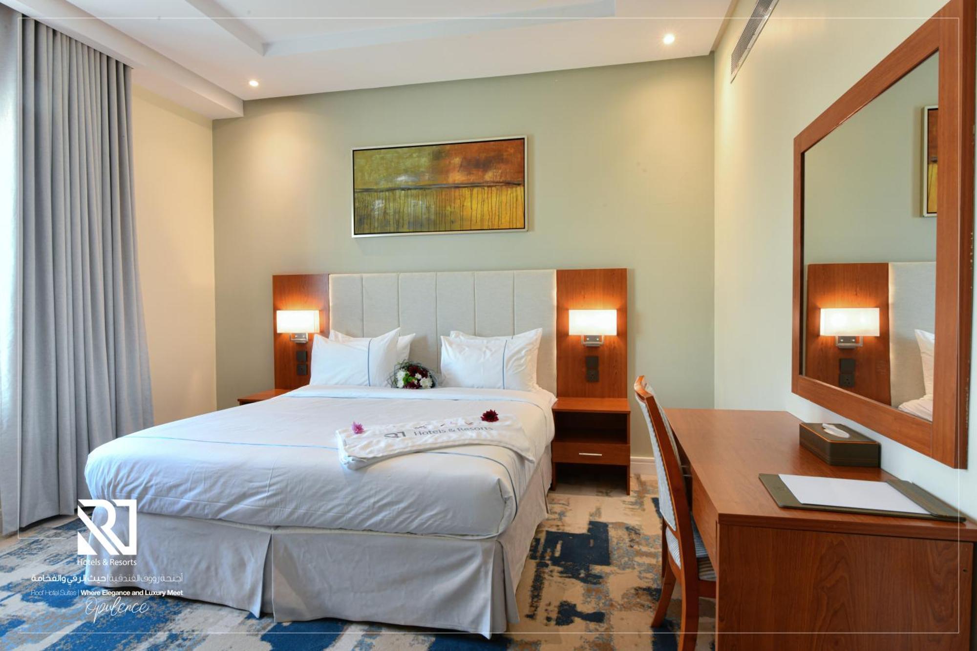 Aparthotel Roof 3*